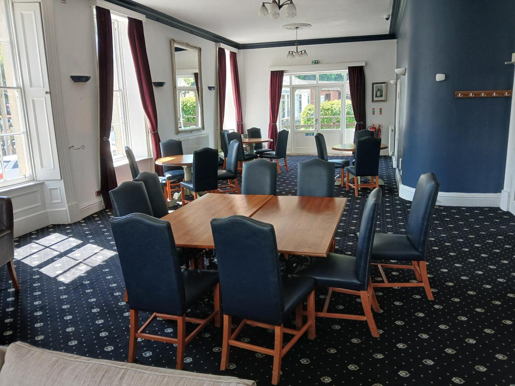 The Knighton Apartment Kültér fotó